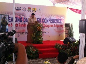 Direktur Utama MASGROUP, Suwandi Tio memberikan sambutan saat Pencanangan Program Sejuta Rumah Di Tangerang