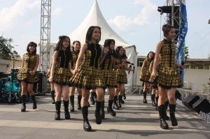 Performance JKT48 di Grand Opening Go Wet Water Park, 24 Mei 2015