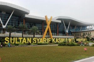 Pintu Gerbang Utama Propinsi Riau di Pekanbaru