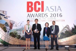 Paramount Land menerima penghargaan dari BCI Asia
