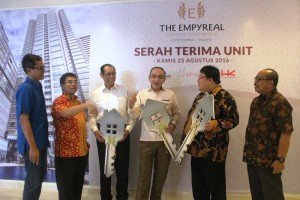 Prosesi serah terima kunci kondominium The Masterpiece dan The Empyreal