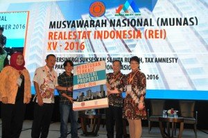 Peluncuran Buku Peraturan Terkait Industri Properti 2014-2016