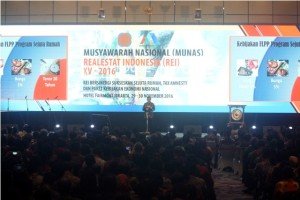 Presiden RI Joko Widodo saat memberikan sambutan pada Munas REI XV 2016