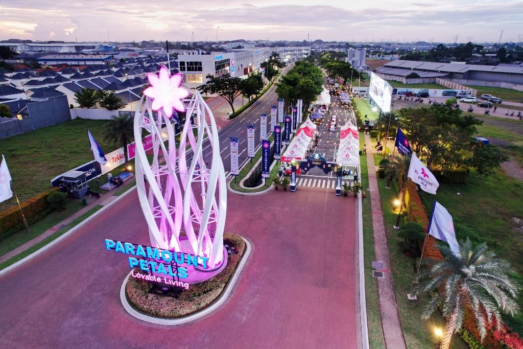 paramount petals