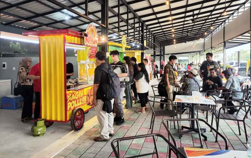 Paramount Petals Taman Rasa