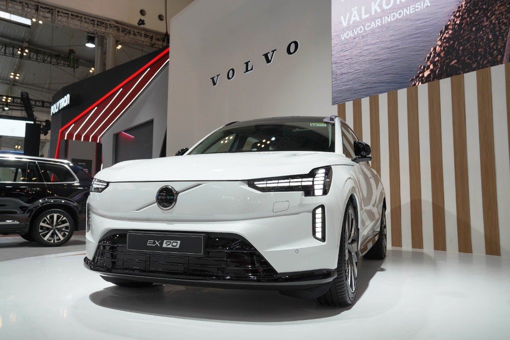 Volvo EX90 dan ES90
